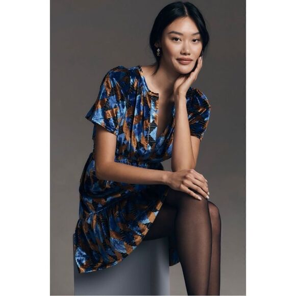 NEW Anthropologie Somerset Velvet V-Neck Smocked Tiered Mini Dress XX-Small & XS - Picture 4 of 8